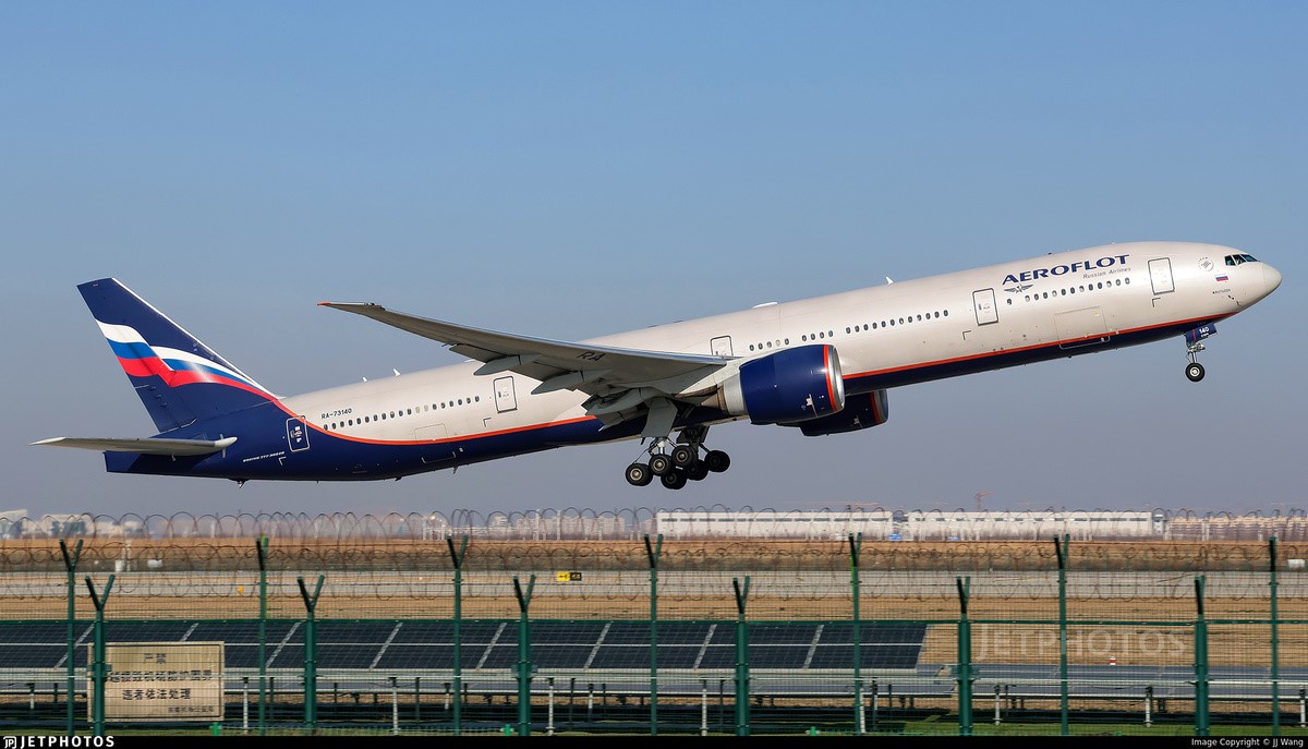 Если Airbus и Boeing не сжалятся, то беспересадочные рейсы из Москвы на восток страны придется прекратить