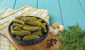 Хрустящие огурцы в банке: 3 признака сорта на засолку — выбирайте правильно с первого раза
