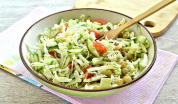Салат из пекинки за 5 минут: два помидора — и вкуснее любого ресторана