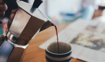 Сколько кофе можно пить в день: безопасная норма по мнению врачей