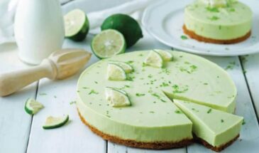 С авокадо и лаймом: чизкейк без выпечки и сахара, который тает во рту и не портит фигуру