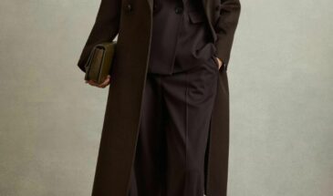 Вне времени и трендов: 5 вещей, которые не устареют никогда — стилисты назвали «базу», в которую стоит инвестировать