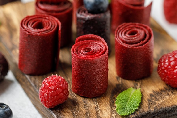 Пастила, зефир или смоква: в чём разница и какая сладость полезнее