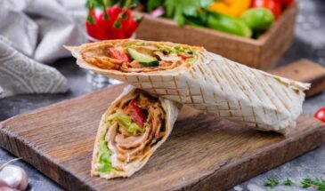 Та самая шаурма с чесночным соусом: секрет рецепта, который вкуснее ларьков и доставки