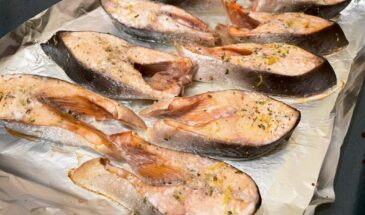 Горбуша за 15 минут: как сделать сухую рыбу сочной и нежной — простой способ, который работает