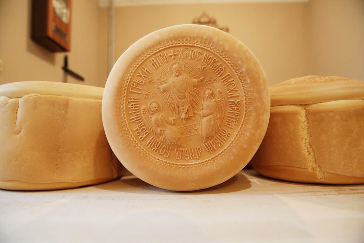 Пасха: как хранить артос весь год — секрет, чтобы хлеб Вечной жизни не испортился