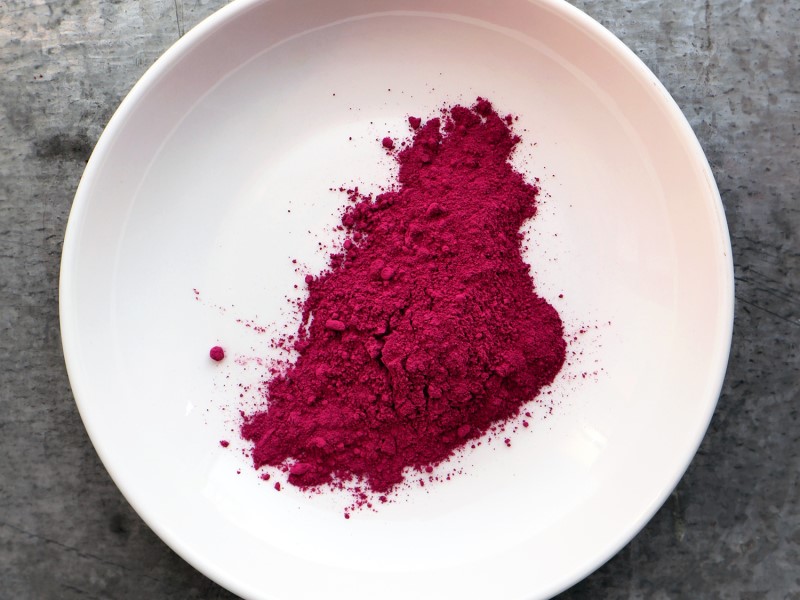 Пудра из свеклы за копейки: один приём, который заменяет дорогие суперфуды