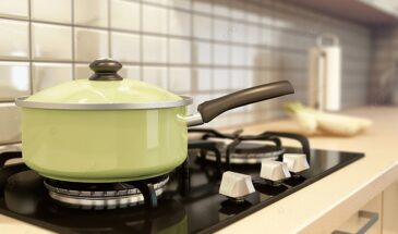 Добавляю это в конце варки: один ингредиент, который делает бульон прозрачным, а вкус — ресторанным