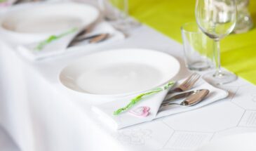 Пасхальное застолье: можно ли выпить и чокнуться за праздничным столом