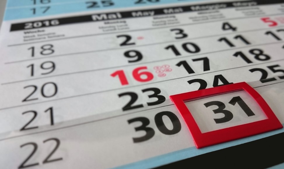 Майские праздники 2026: одна дата, которая ломает планы на длинные каникулы — как теперь отдыхаем