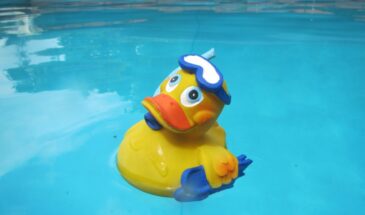 Тревожный сигнал: почему резиновую уточку лучше убрать из ванной