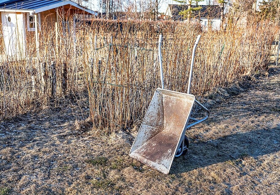 Есть ли запрет на огородные работы в Пасху: ответ, который удивит дачников