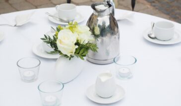 Спасение скатерти после Пасхи: одна хитрость против вина, жира и свёклы