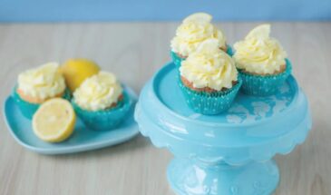 Лимонные капкейки за 35 минут: один секрет глазури, который делает их вкуснее магазинных