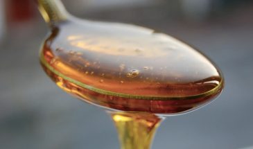 «Пейте это по утрам — и забудьте про воспаления»: как пить масло чёрного тмина, чтобы не чувствовать горечи