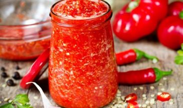 Секрет идеального шашлыка: аджика из болгарского перца за 5 минут
