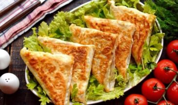 Лаваш с сыром на сковороде: закуска за 15 минут, которая исчезает первой