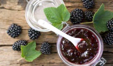 «Не выбрасывайте!»: как спасти подгоревшее варенье за 5 минут — способ, о котором молчат хозяйки