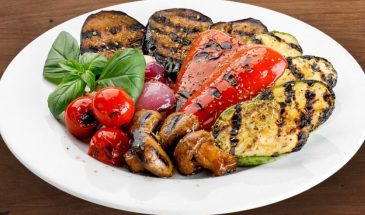 Овощи на гриле: маринад, который превращает кабачок в деликатес — секрет ресторанного вкуса