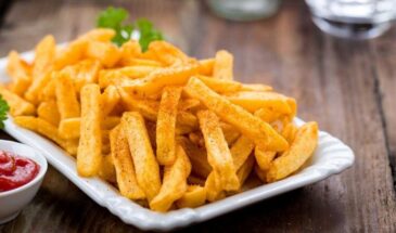 Картошка как во фритюре, но без масла: один приём для идеальной хрустящей корочки в духовке