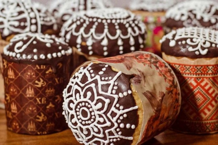 Покупной кулич на Пасху: берём только в целлофане и побольше — и вот почему