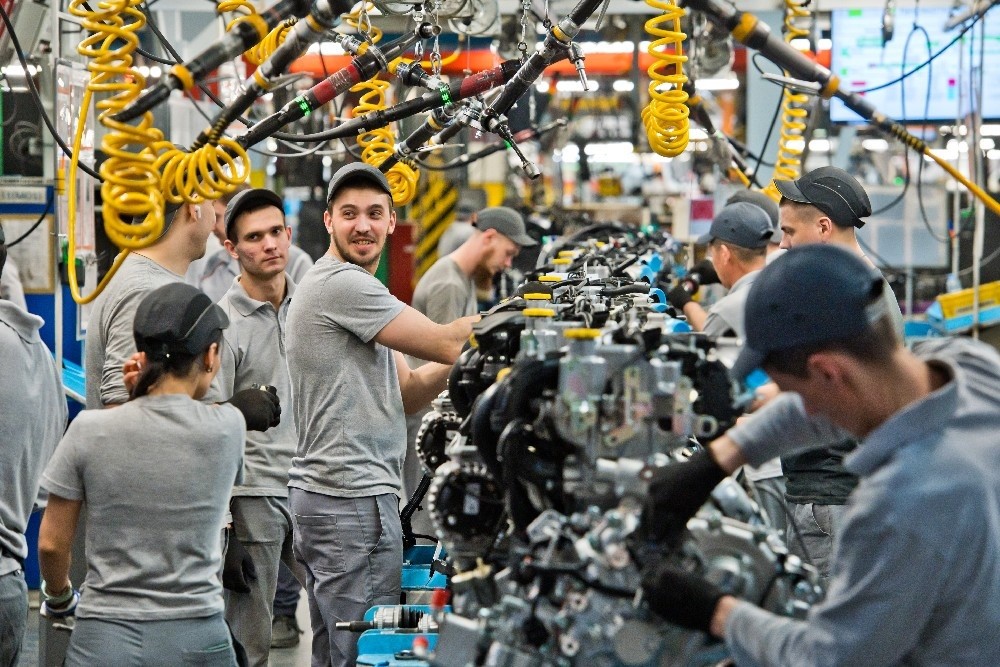 Зарплаты в России растут, но страна не богатеет