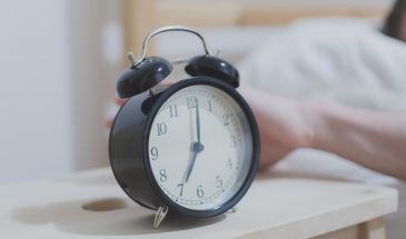 Золотой час сна: почему 22:00 спасает от инфаркта, а полуночный отбой — убивает
