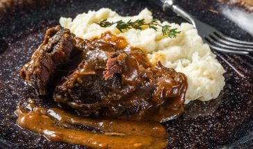 Телячьи щеки: мясо, которое тает во рту, как масло — ресторанные шедевры у вас дома