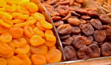 Хуже сахара: стоматолог перечислил «полезные» продукты, разрушающие зубы