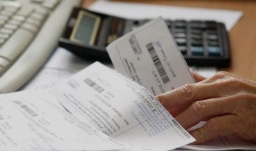 Уезжаете на дачу на всё лето? Как законно обнулить квитанции за квартиру