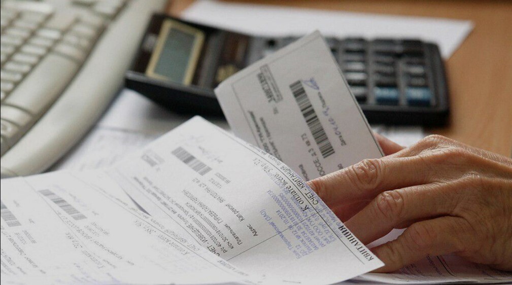 Уезжаете на дачу на всё лето? Как законно обнулить квитанции за квартиру