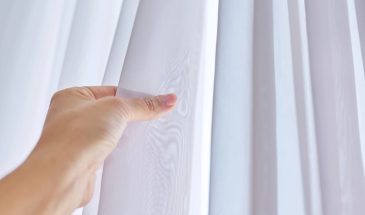 Отбеливатель для слабаков: как обычная соль возвращает шторам белизну