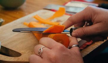 Хватит грызть морковь вхолостую: почему без ложки жира она абсолютно бесполезна