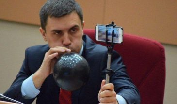 Не голосуй сердцем: Зачем читатели защищают провокатора Бондаренко?