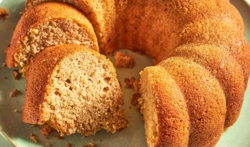 Вкус осени в каждом кусочке: быстрый яблочный кекс на сидре