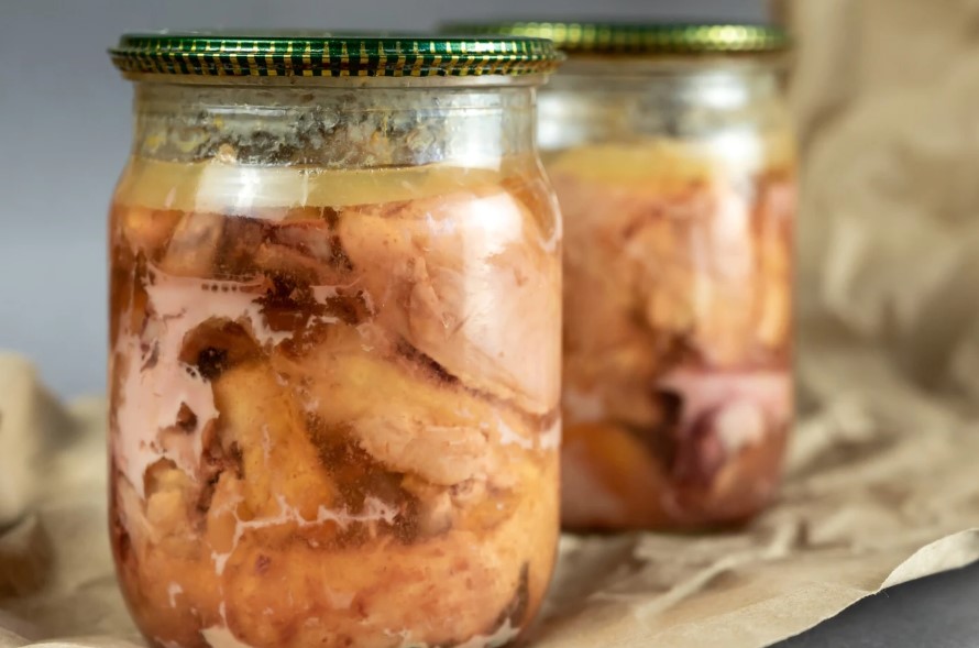 Домашняя свиная шея в банке: точный рецепт, как приготовить мясо лучше магазинного
