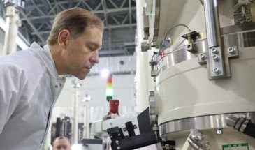Санкции должны были сломать Huawei хребет, но достигли обратного результата — техногигант просто перестал пользоваться чужими костылями