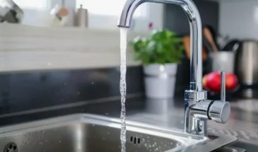 Самый грязный предмет на кухне: ученый назвал лидера по бактериям