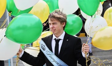 В российских вузах за год сократили почти 100 тысяч платных мест. К чему готовить своих детей