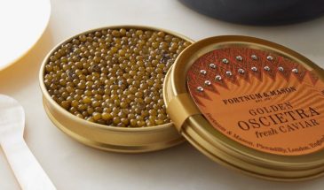 Не черная, а золотая: названа самая дорогая икра в мире стоимостью 18 500 евро за килограмм
