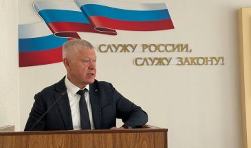 Единороссы потребовали ужесточить сроки за посты в сетях и покусы полицейских